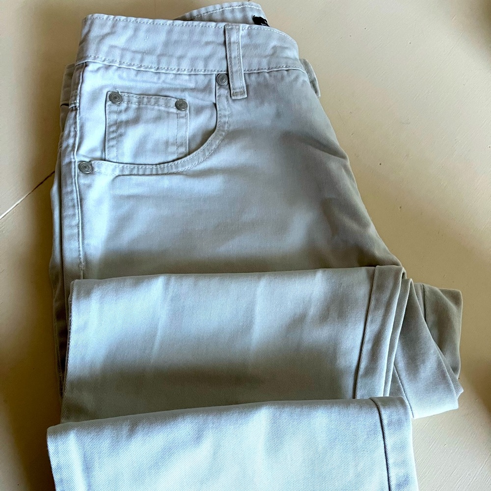 Capris pants